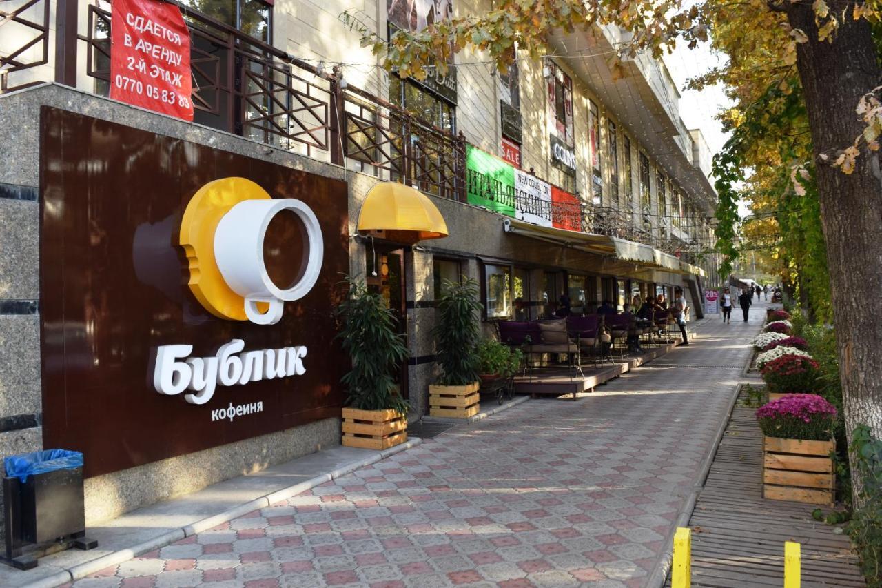 Sunny Apartment With Mountain View Bishkek Exterior photo